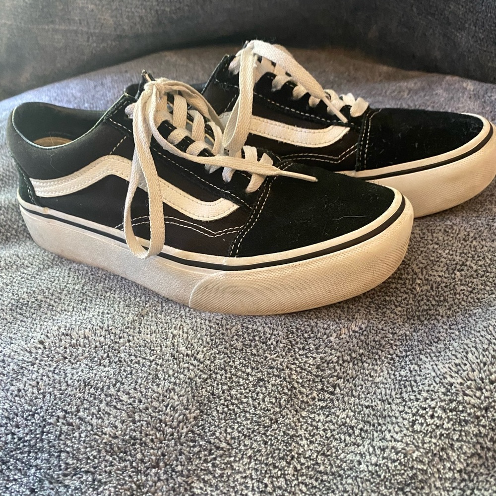 Black Platform vans